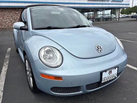 2010 Volkswagen Beetle 1.8T Convertible 2D