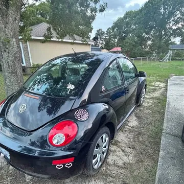 2010 Volkswagen Beetle 1.8T Hatchback 2D