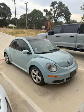 2010 Volkswagen Beetle 2.0T Final Edition SEL Hatchback 2D