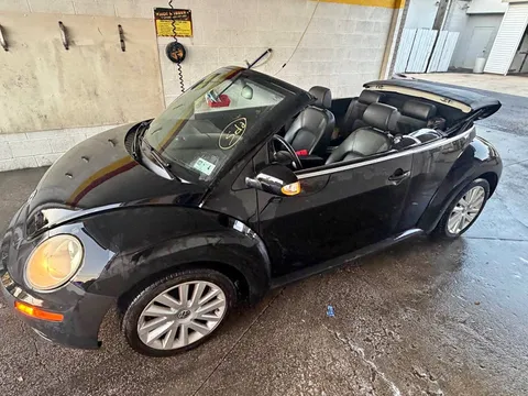 2010 Volkswagen Beetle 2.5L 70's Edition Convertible 2D