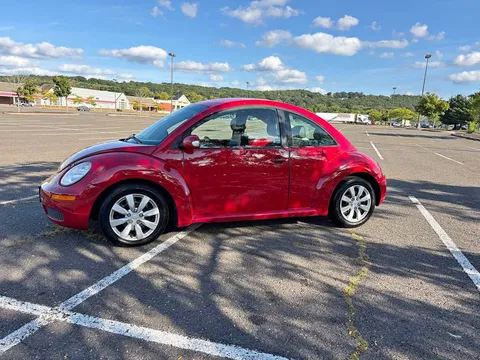 2010 Volkswagen Beetle 2.5L Fender Edition
