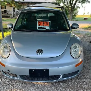 2010 Volkswagen Beetle 2.5L Hatchback 2D