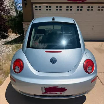 2010 Volkswagen Beetle 2.5L Hatchback 2D