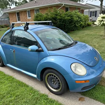 2010 Volkswagen Beetle 2.5L Hatchback 2D