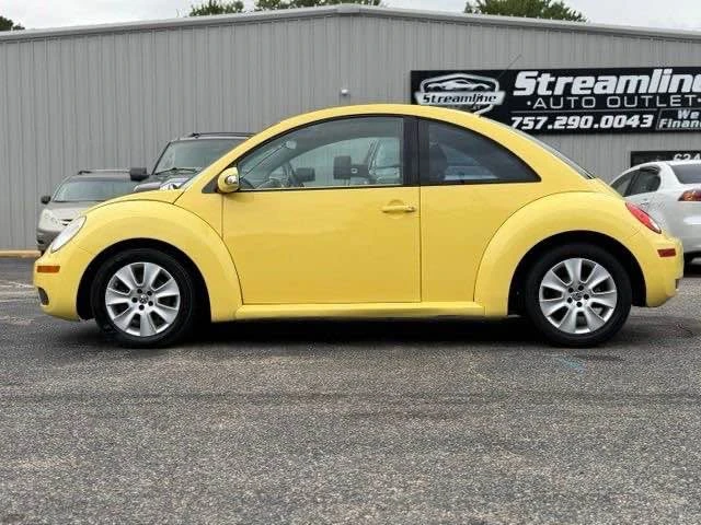 2010 Volkswagen New Beetle - Image 6 of 19