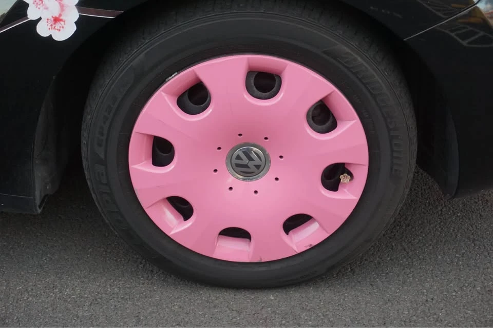 2010 Volkswagen New Beetle - Image 18 of 19