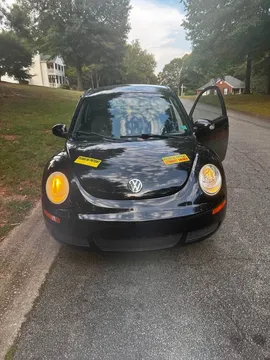 2010 Volkswagen Beetle 2.5L Hatchback 2D