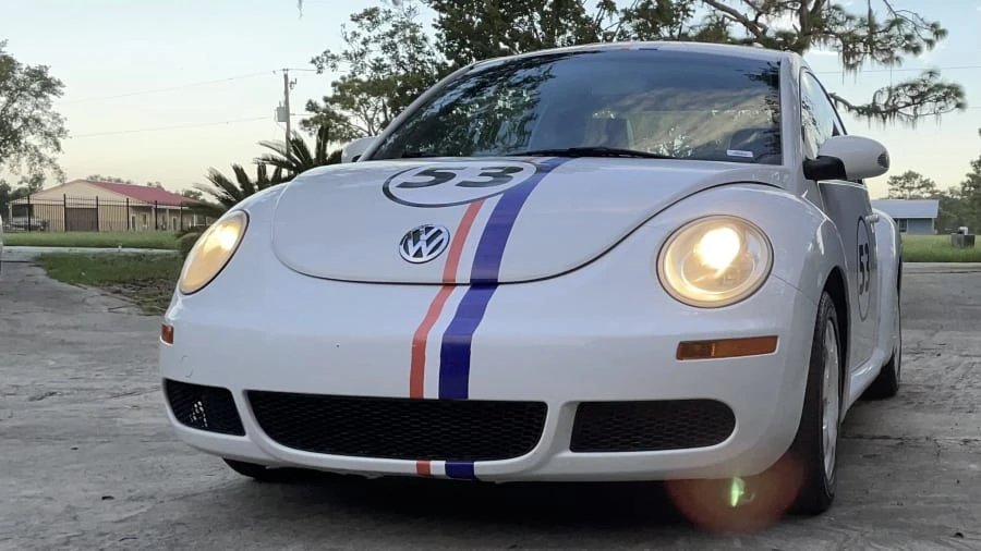2010 Volkswagen New Beetle - Image 6 of 26