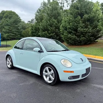 2010 Volkswagen Beetle Final Edition Coupe