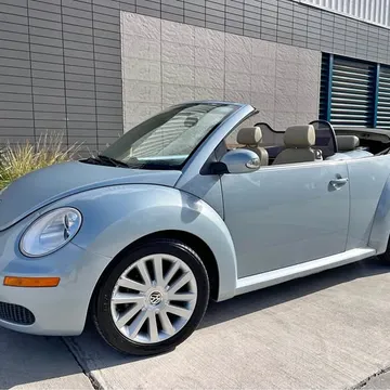 2010 Volkswagen Beetle Convertible