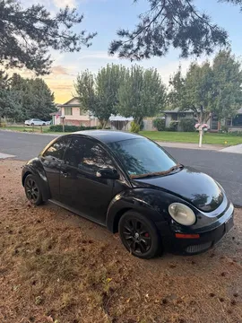 2010 Volkswagen Beetle Premium