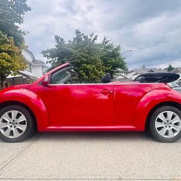 2010 Volkswagen Beetle Red Rose Edition