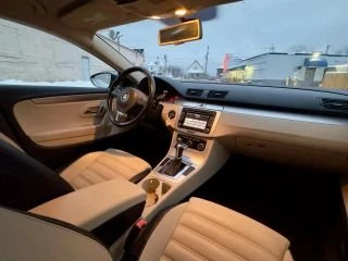 2010 Volkswagen CC - Image 4 of 17