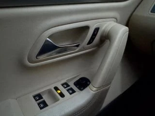 2010 Volkswagen CC - Image 8 of 17
