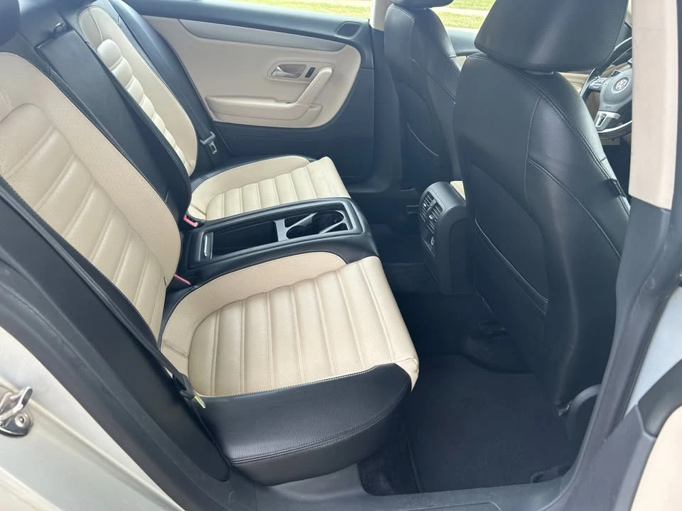 2010 Volkswagen CC - Image 3 of 6