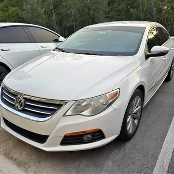 2010 Volkswagen CC 2.0T Executive Sedan 4D