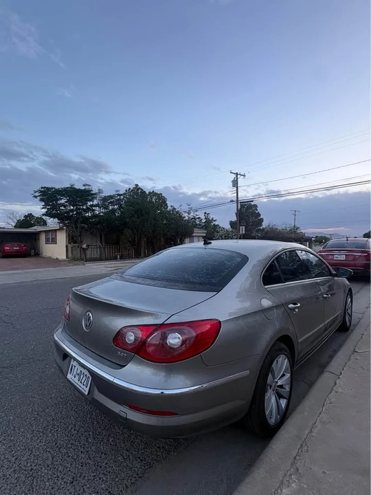 2010 Volkswagen CC - Image 5 of 11