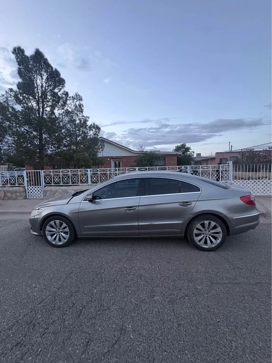 2010 Volkswagen CC - Image 6 of 11