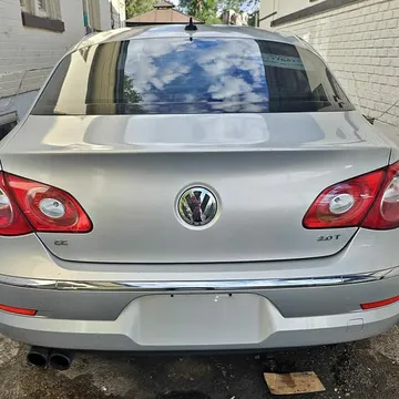 2010 Volkswagen CC 2.0T Sport Sedan 4D