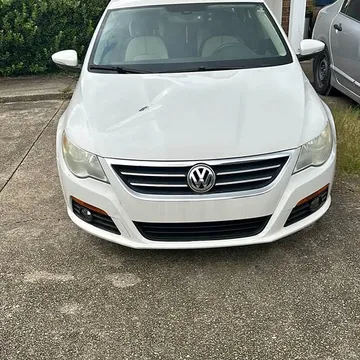 2010 Volkswagen CC 2.0T Sport Sedan 4D