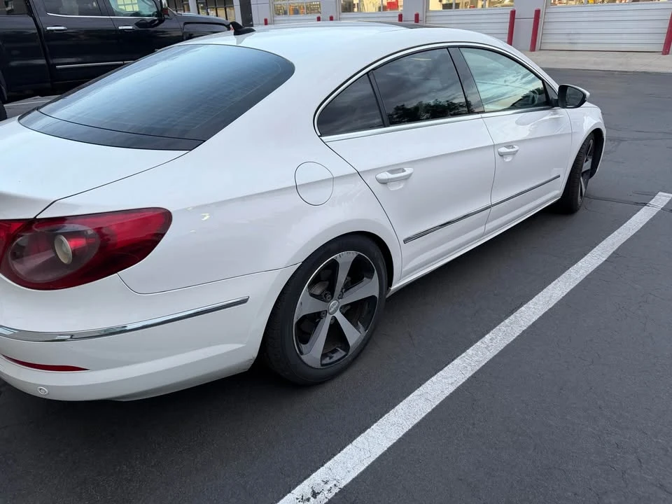 2010 Volkswagen CC - Image 18 of 20