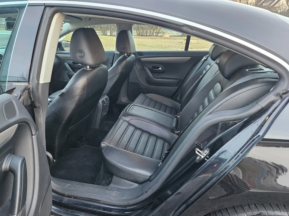2010 Volkswagen CC - Image 13 of 20