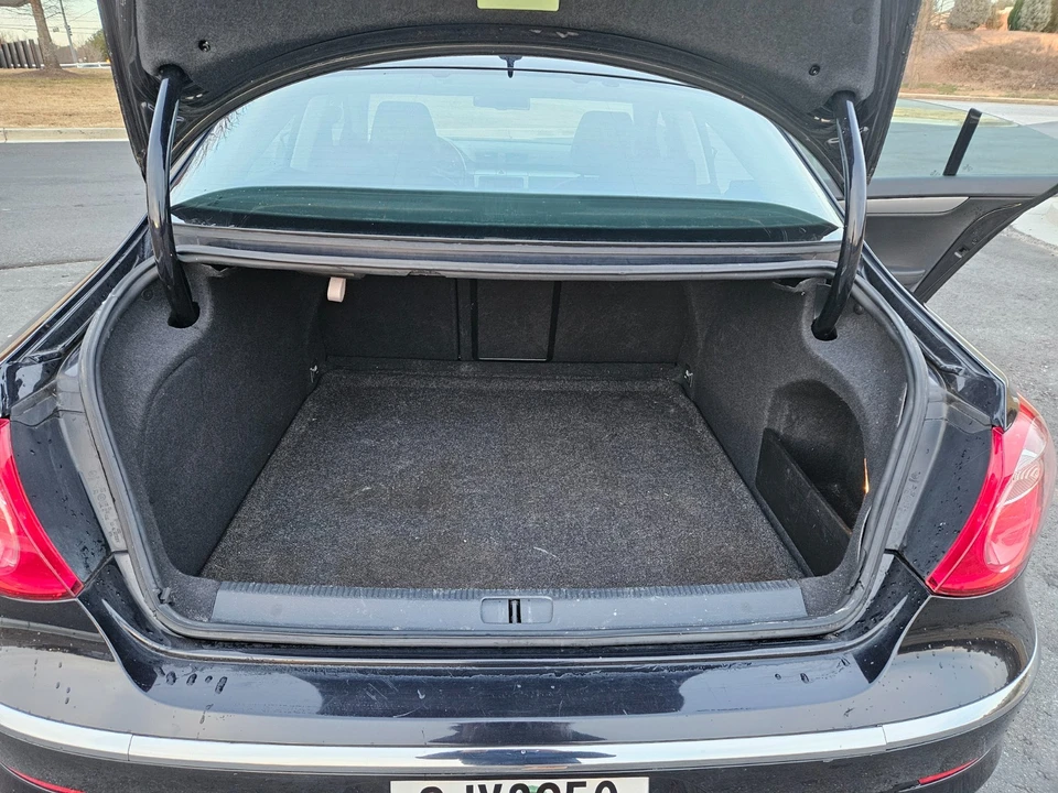 2010 Volkswagen CC - Image 17 of 20