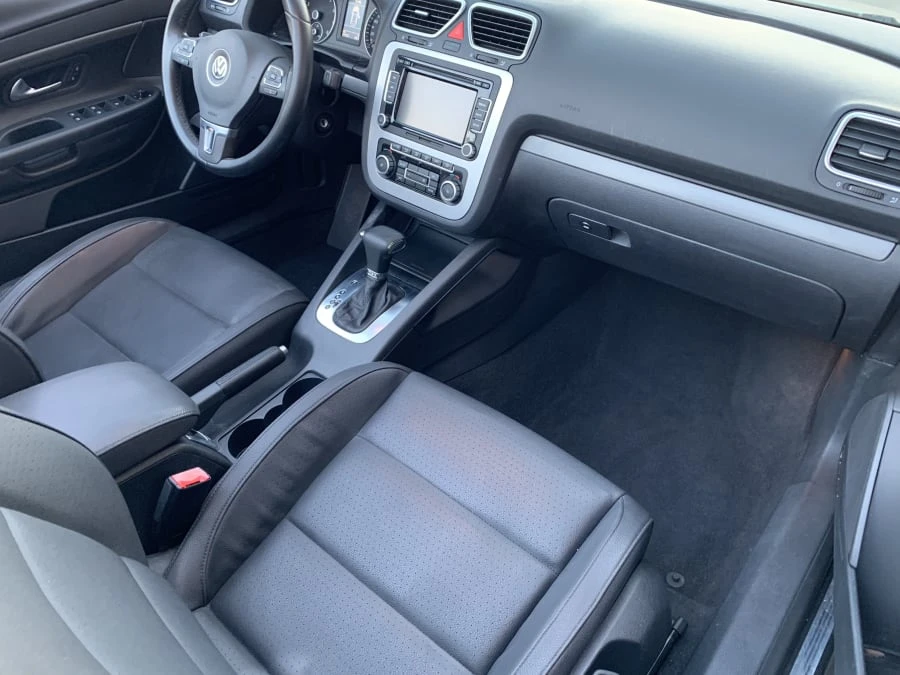 2010 Volkswagen Eos - Image 4 of 7