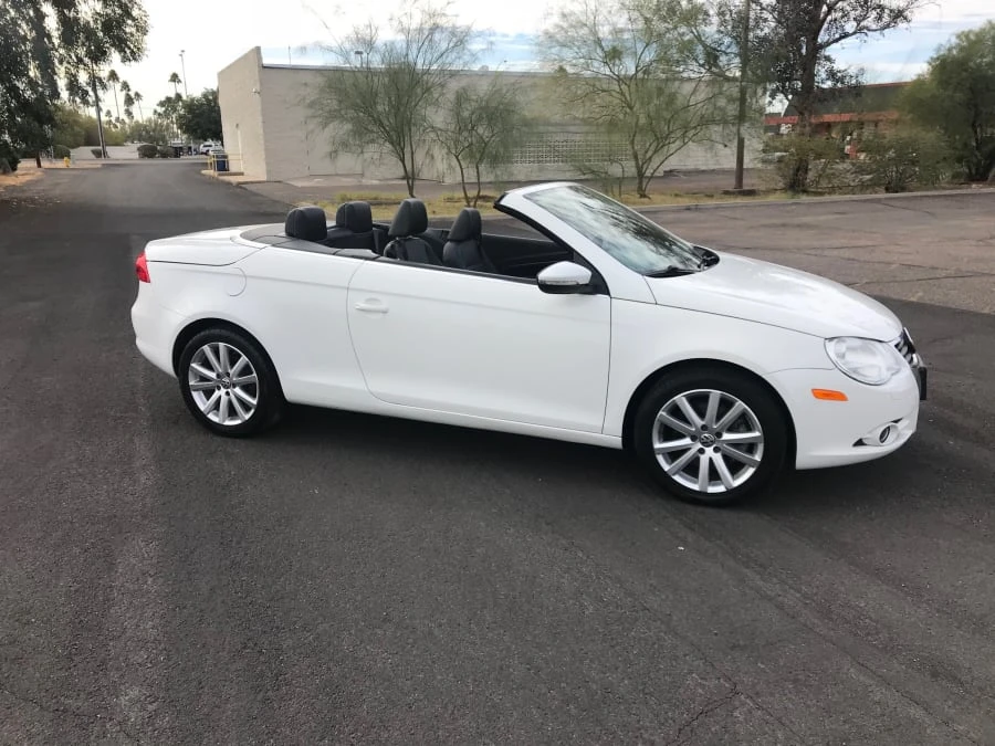 2010 Volkswagen Eos - Image 4 of 5