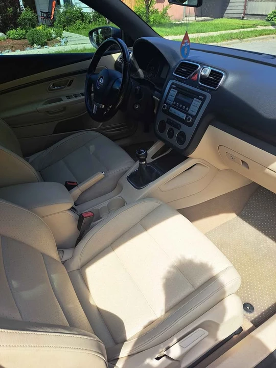 2010 Volkswagen Eos - Image 6 of 6
