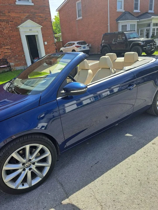 2010 Volkswagen Eos - Image 5 of 6