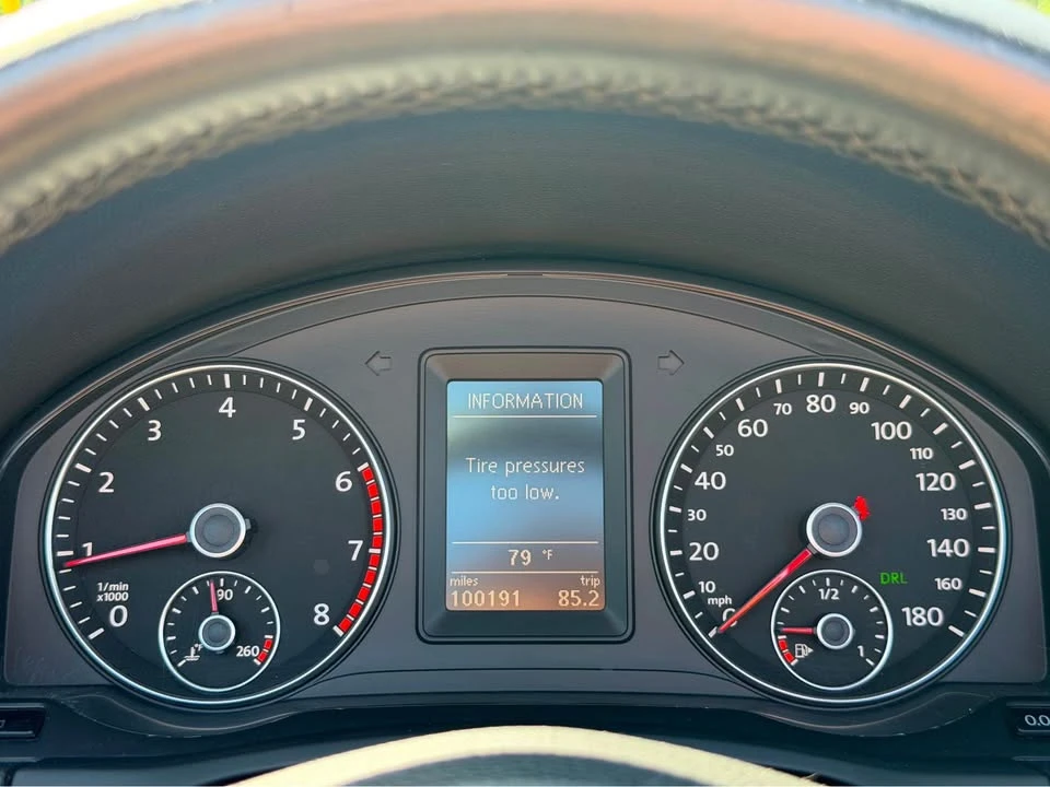 2010 Volkswagen Eos - Image 13 of 13