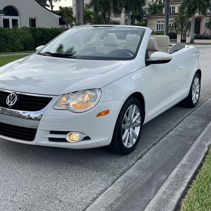 2010 Volkswagen Eos - Image 5 of 12
