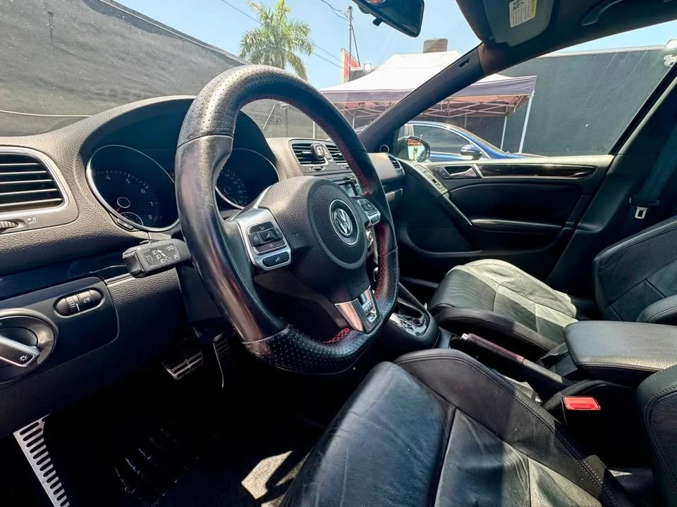 2010 Volkswagen GTI Mk6 - Image 16 of 20