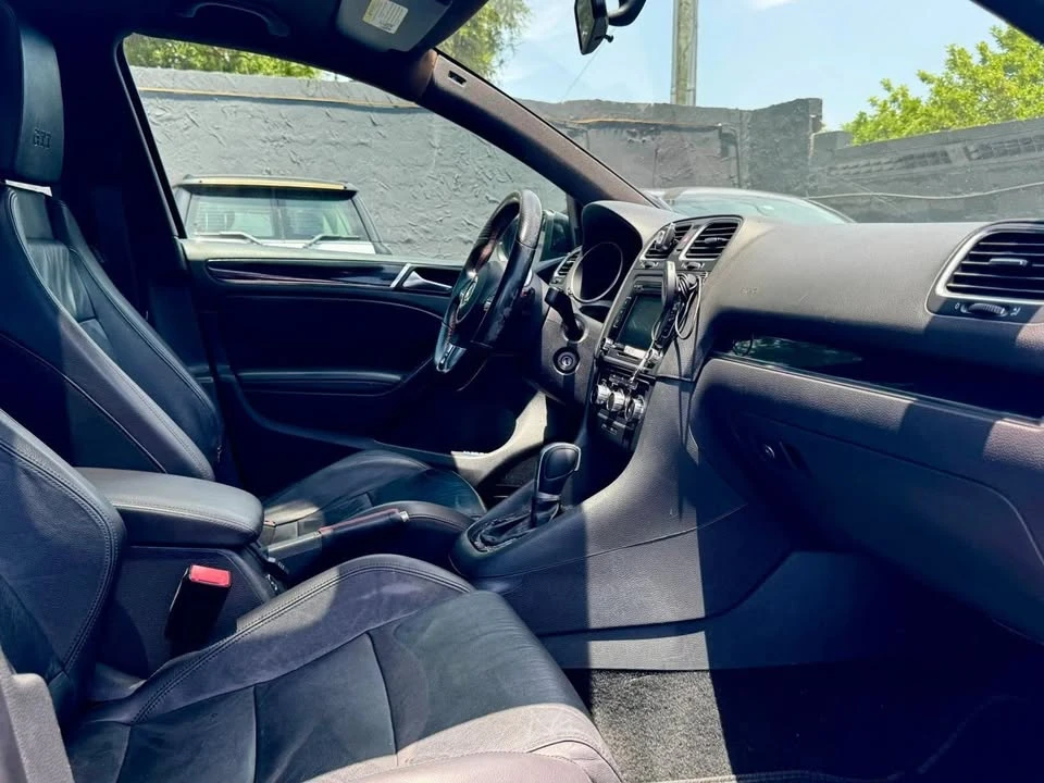2010 Volkswagen GTI Mk6 - Image 19 of 20