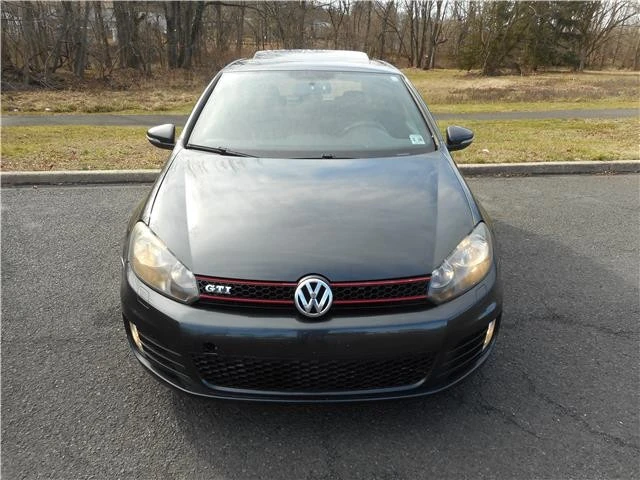 2010 Volkswagen GTI Mk6 - Image 11 of 12