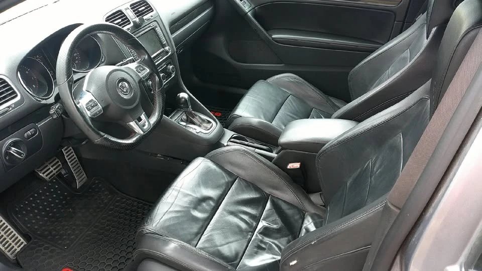 2010 Volkswagen GTI Mk6 - Image 6 of 10