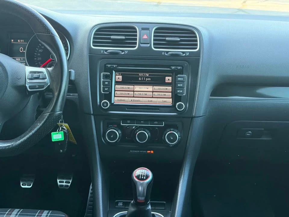 2010 Volkswagen GTI Mk6 - Image 19 of 20