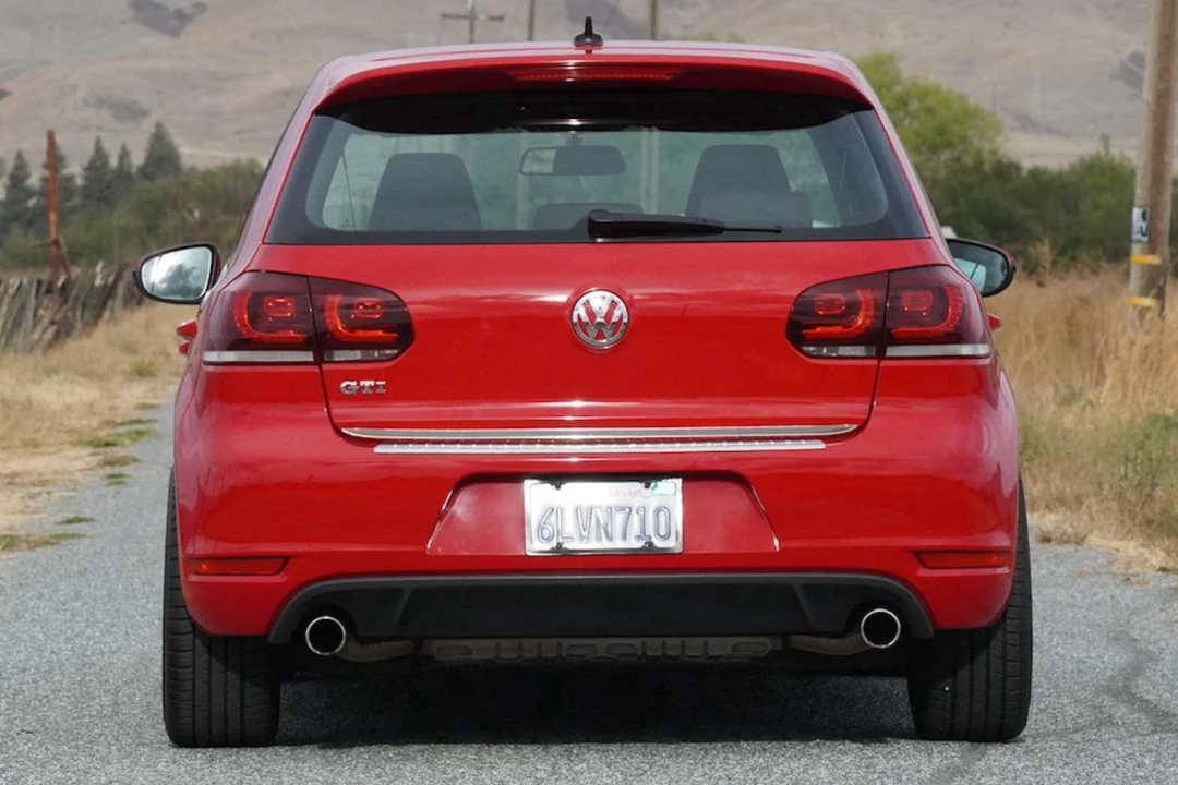 2010 Volkswagen GTI Mk6 - Image 5 of 7