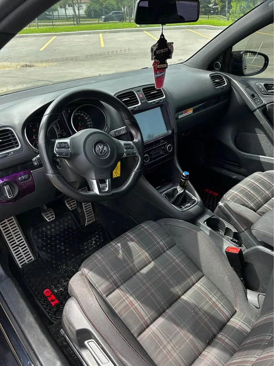 2010 Volkswagen GTI Mk6 - Image 6 of 9