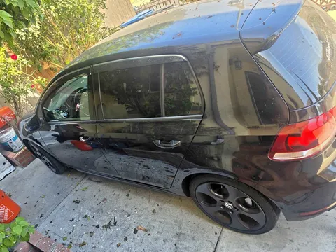 2010 Volkswagen Golf GTI S Hatchback Sedan 4D