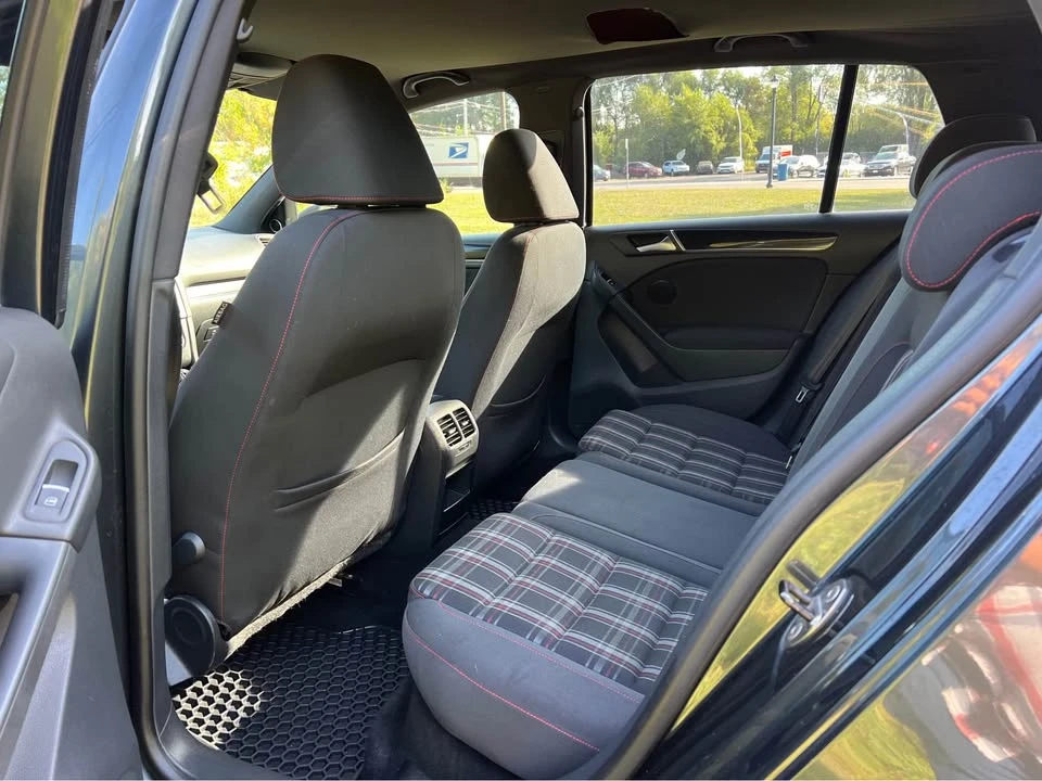 2010 Volkswagen GTI Mk6 - Image 15 of 17