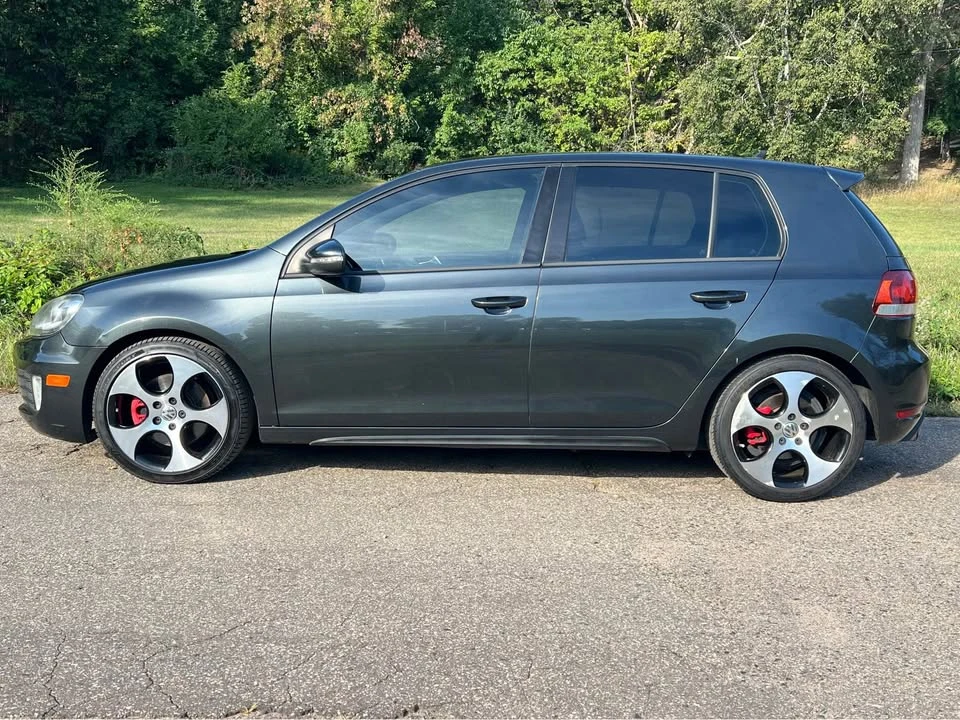 2010 Volkswagen GTI Mk6 - Image 9 of 17