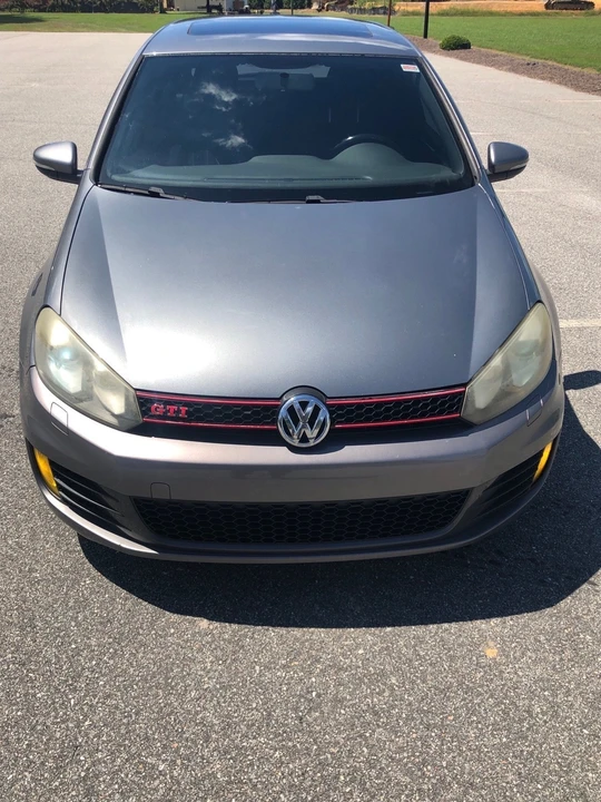 2010 Volkswagen GTI Mk6 - Image 2 of 19