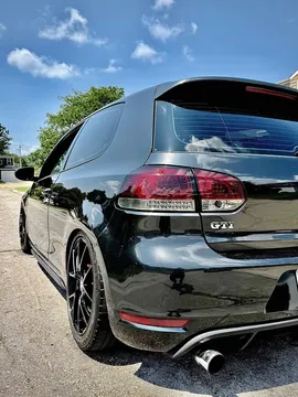 2010 Volkswagen GTI 2.0T Hatchback