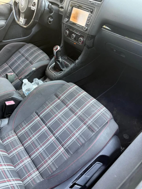 2010 Volkswagen GTI Mk6 - Image 4 of 5