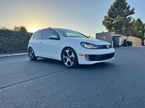 2010 Volkswagen GTI 2.0T Hatchback Coupe 2D