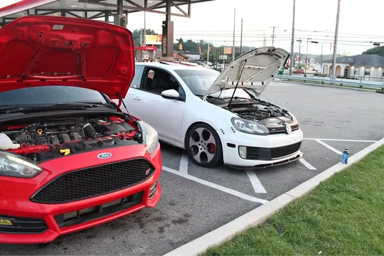 2010 Volkswagen GTI 2.0T Hatchback Coupe 2D