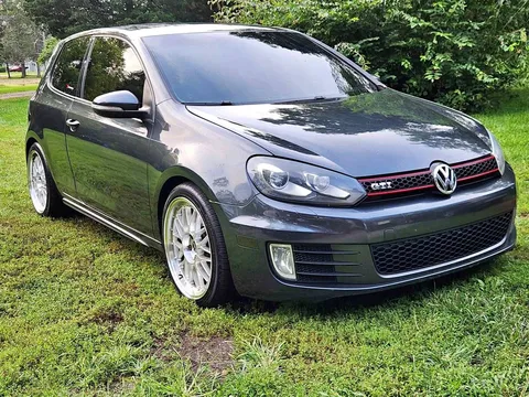 2010 Volkswagen GTI 2.0T Hatchback
