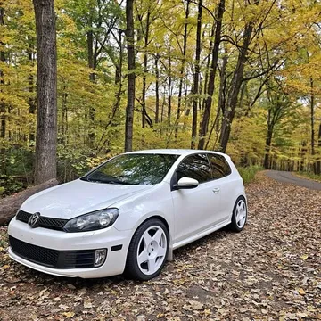 2010 Volkswagen GTI 2.0T Hatchback Coupe 2D
